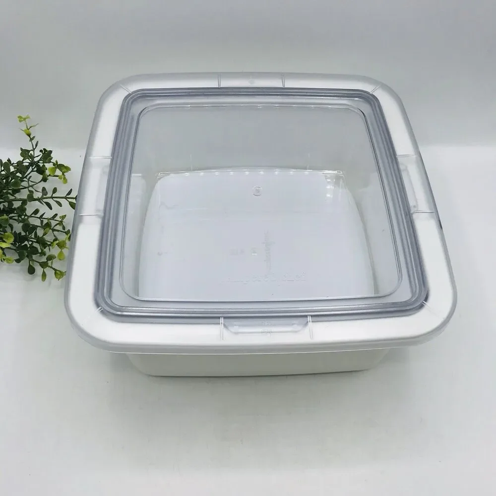 Pampered Chef 2.5 QT Cool and Serve Bowl w Freezer Pack Picnic Kitchenware White